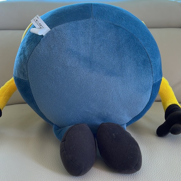 NWOT BANPRESTO JAPAN MINION BOB LARGE PLUSH DOLL! - Picture 11 of 12